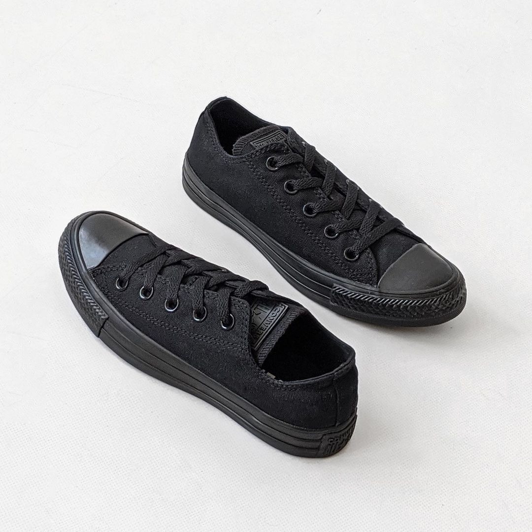 CONVERSE CHUCK TAYLOR ALL STAR OX - MONO BLACK