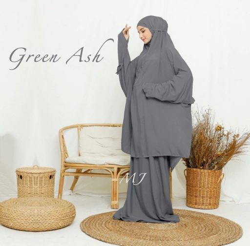 Image of Mukena Atas-bawah Terompah