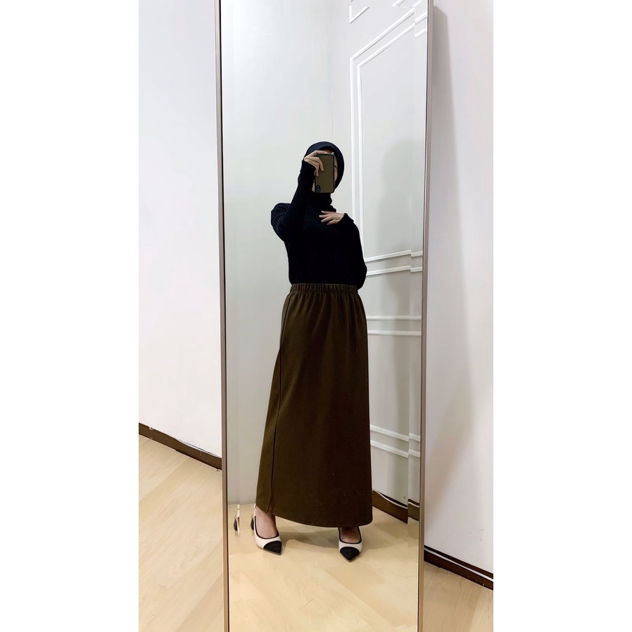 Oza Skirt Olive