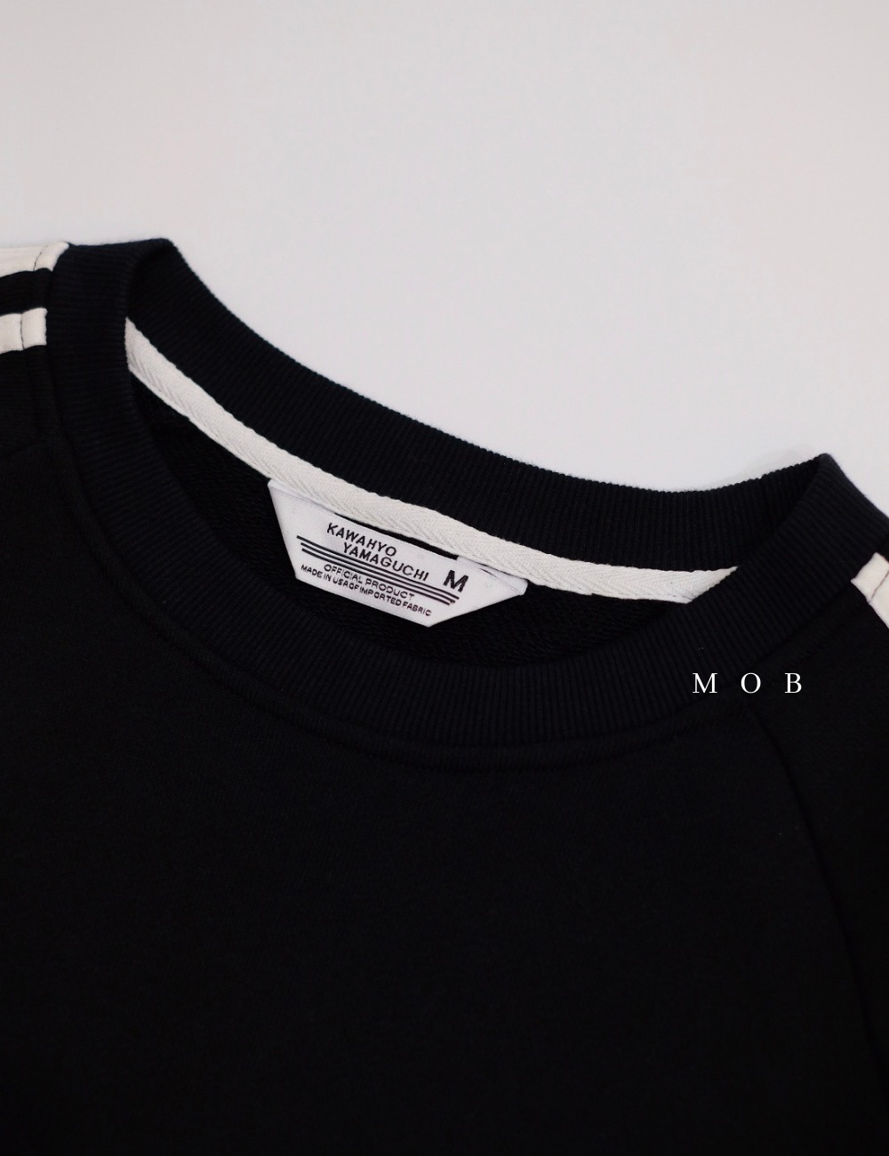 KYSW01002 Classic Coolmax 3 Stripes Sweatshirt Black