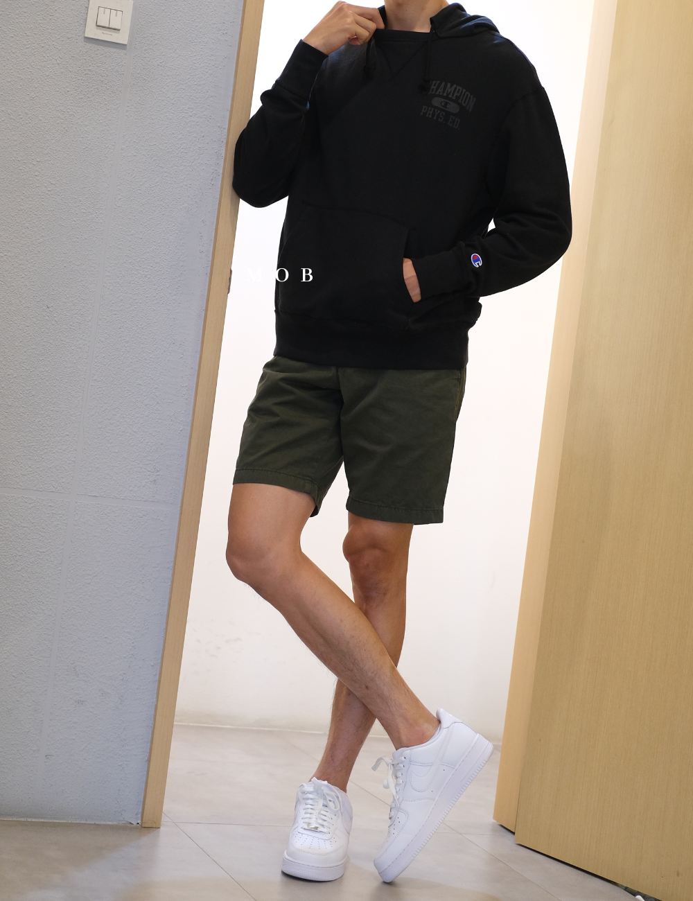 CHMPHOD1602A Phys.Ed Team Hoodie Black