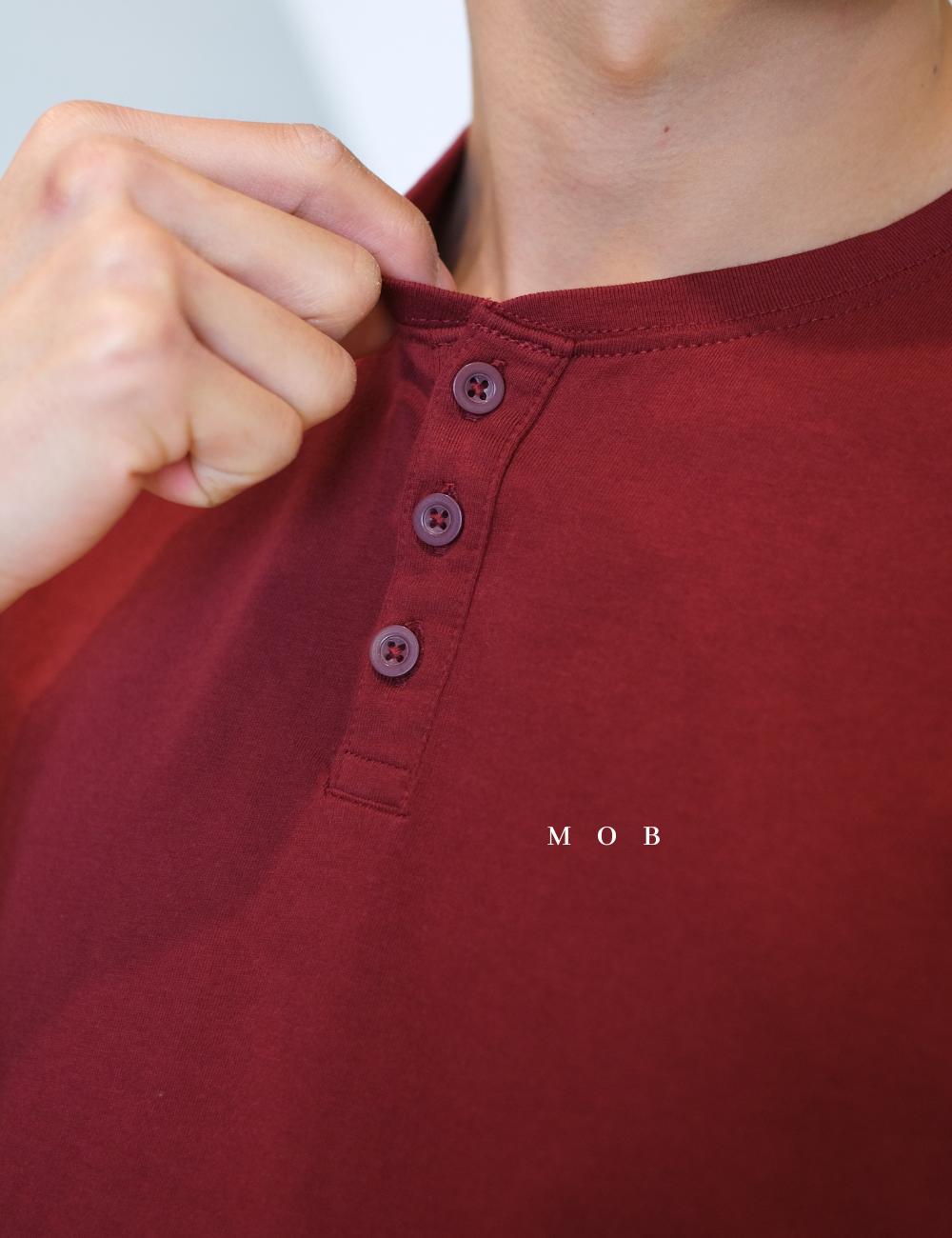 F&FSST01002 Henley Tee Maroon