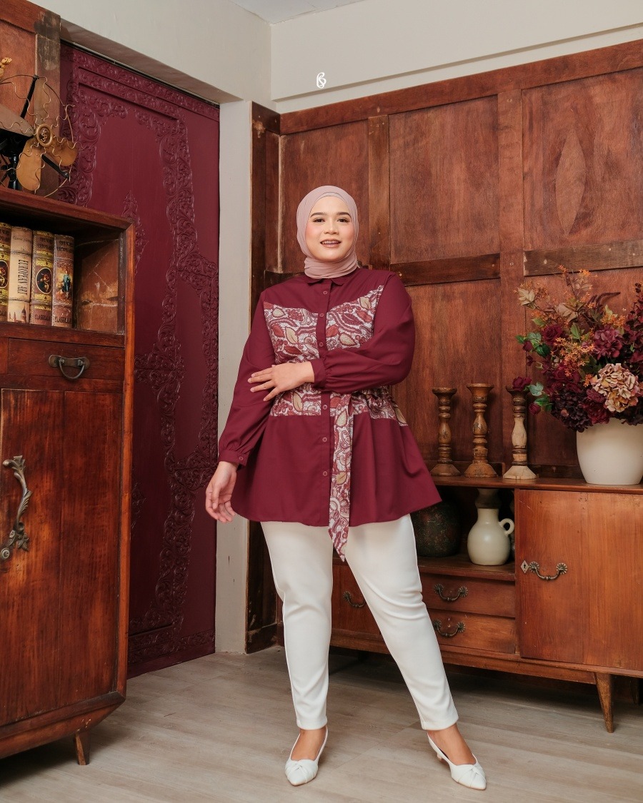Aruna Blouse - Pomegranate | Atasan Blouse Bigsize Jumbo