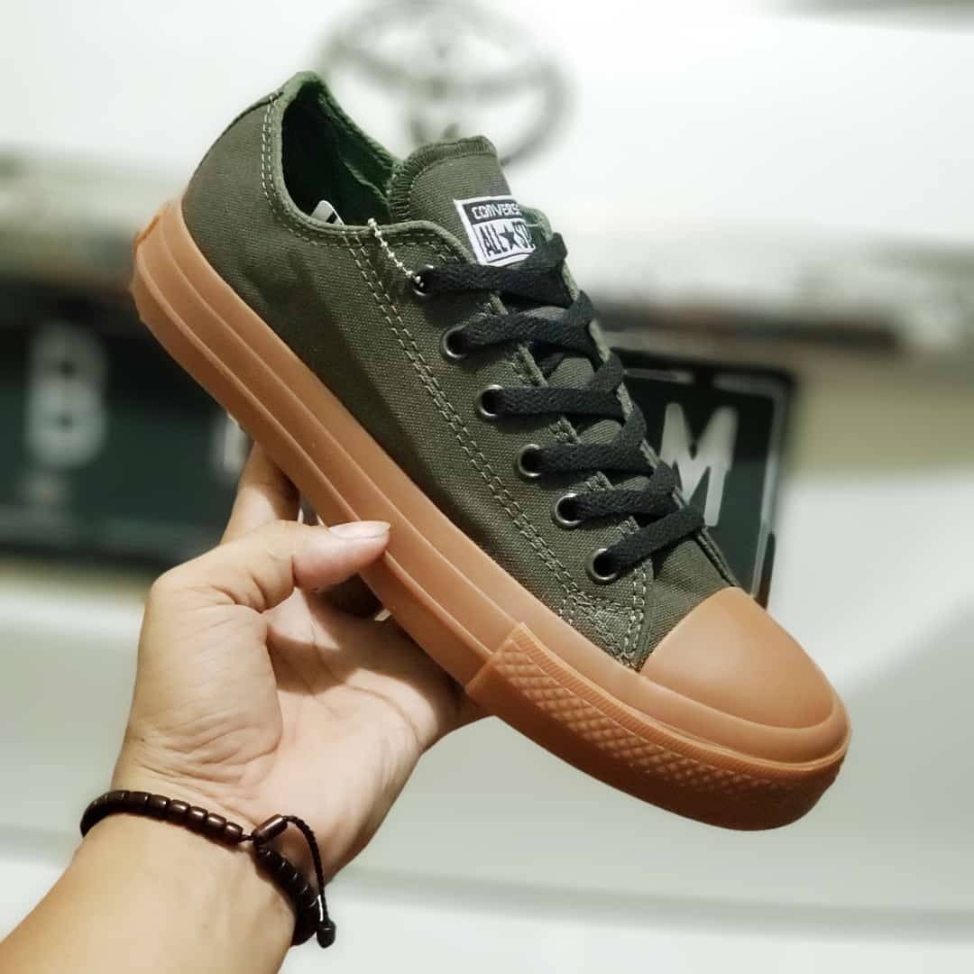 CONVERSE CHUCK TAYLOR OLIVE GUM