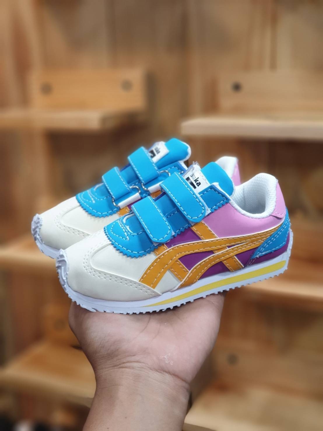 asics corsair