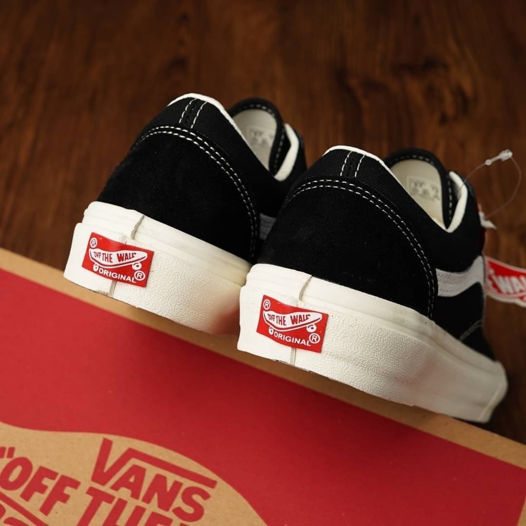 VANS VAULT OG OLD SKOOL LX - BLACK/MARSHMALLOW