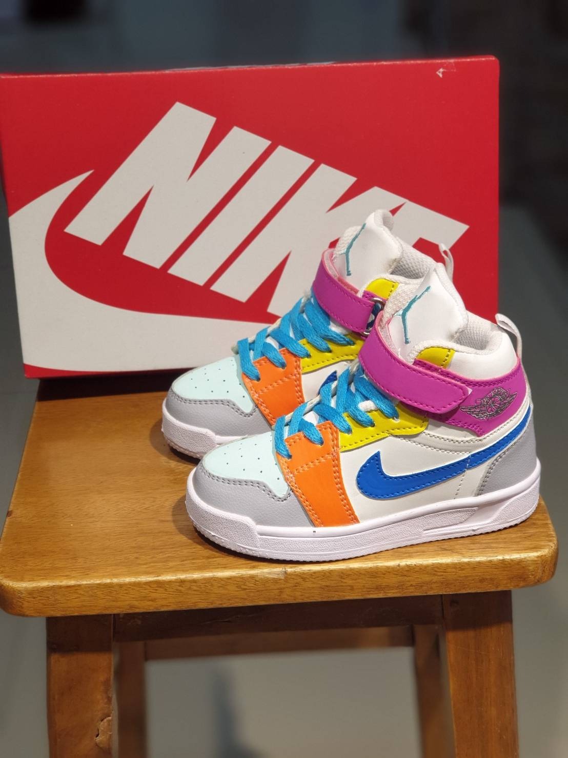 KIDS - NIKE JORDAN 1 MID WHITE MULTICOLOR