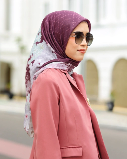 Image of PEONY SCARVES - WINE