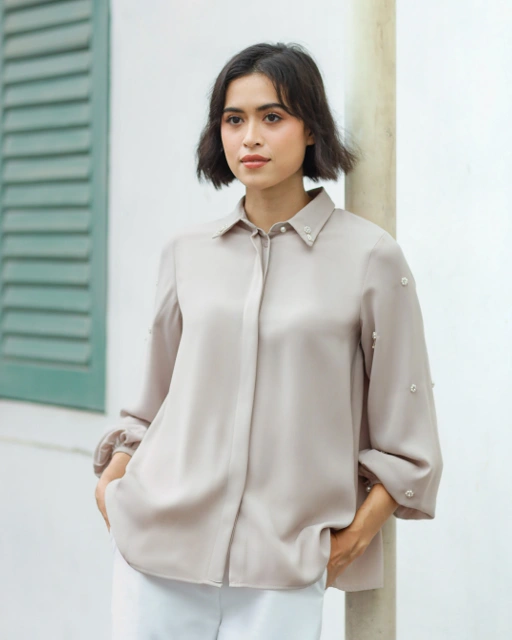 Image of BRENDA TOP - SAND