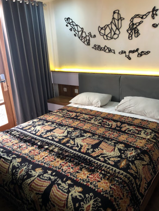 KAIN - BLANKET TENUN IKAT PREMIUM - MOTIF NTT 2x3M