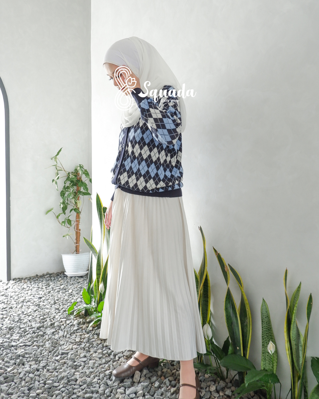 Nami Knit Cardigan (Navy) 