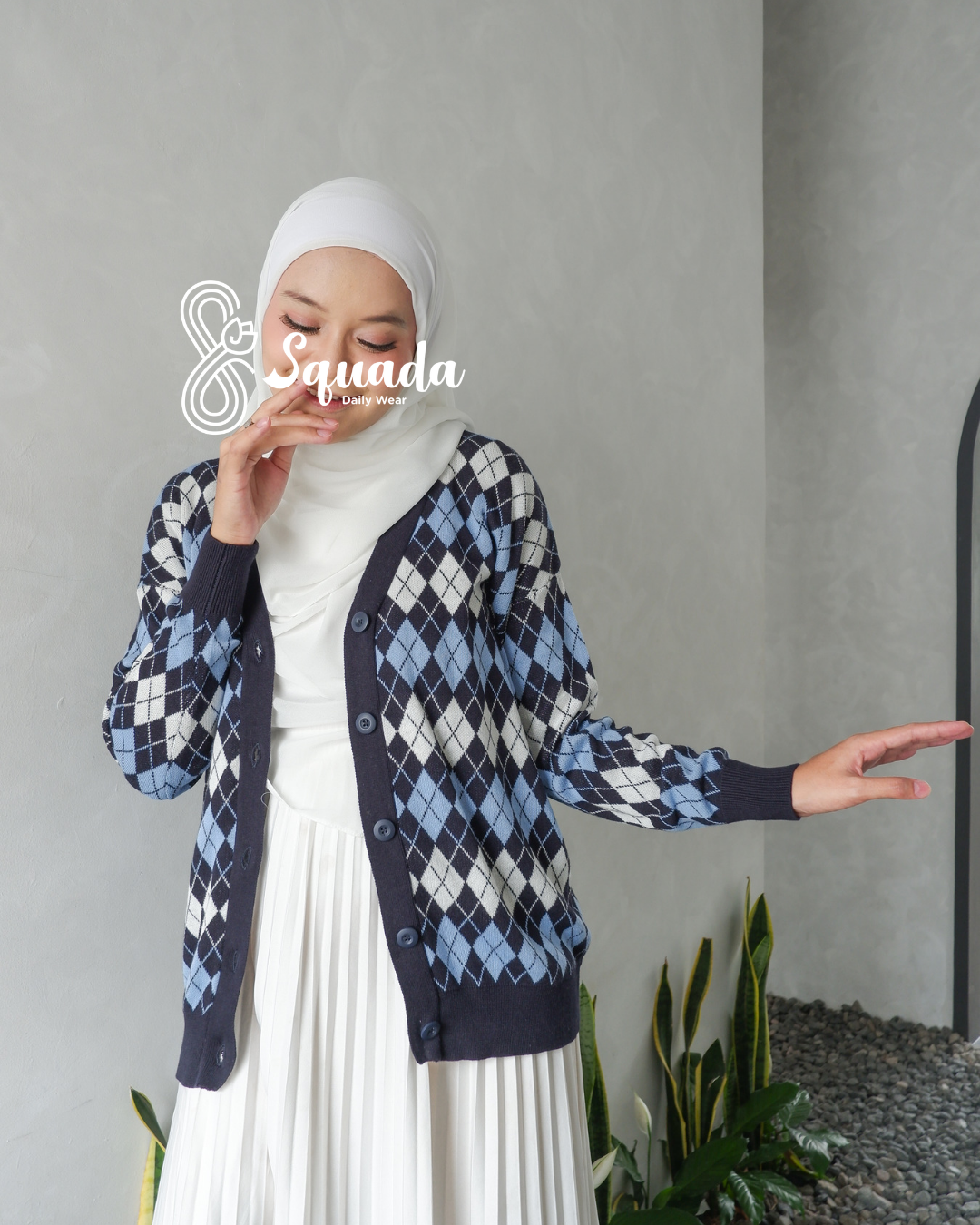 Nami Knit Cardigan (Navy) 