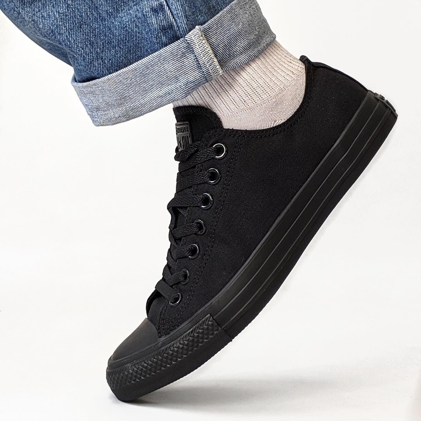 CONVERSE CHUCK TAYLOR ALL STAR OX - MONO BLACK