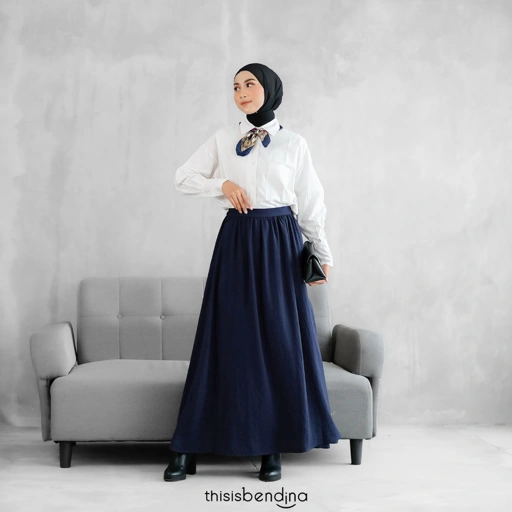 Image of KIMI Skirt Navy