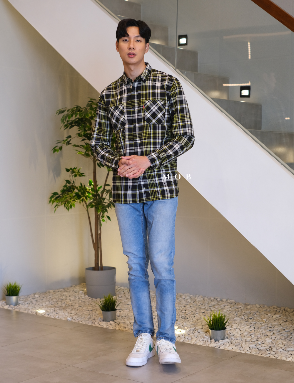 LVLSS04002A CALIFORNIA LS Shirt Black Yellow Plaid (XL ONLY)