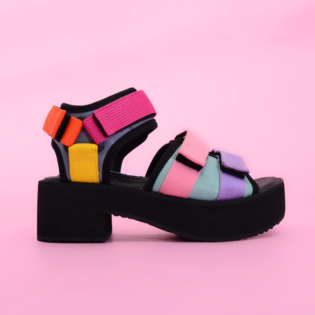 Velma Sandals