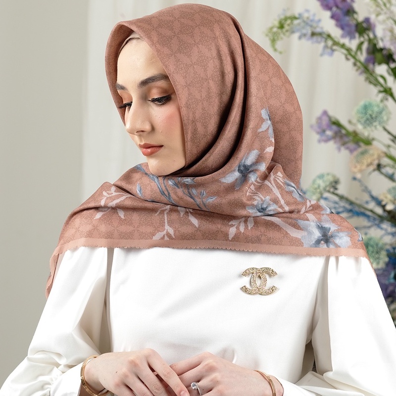 Amabila Hazelnut Scarf