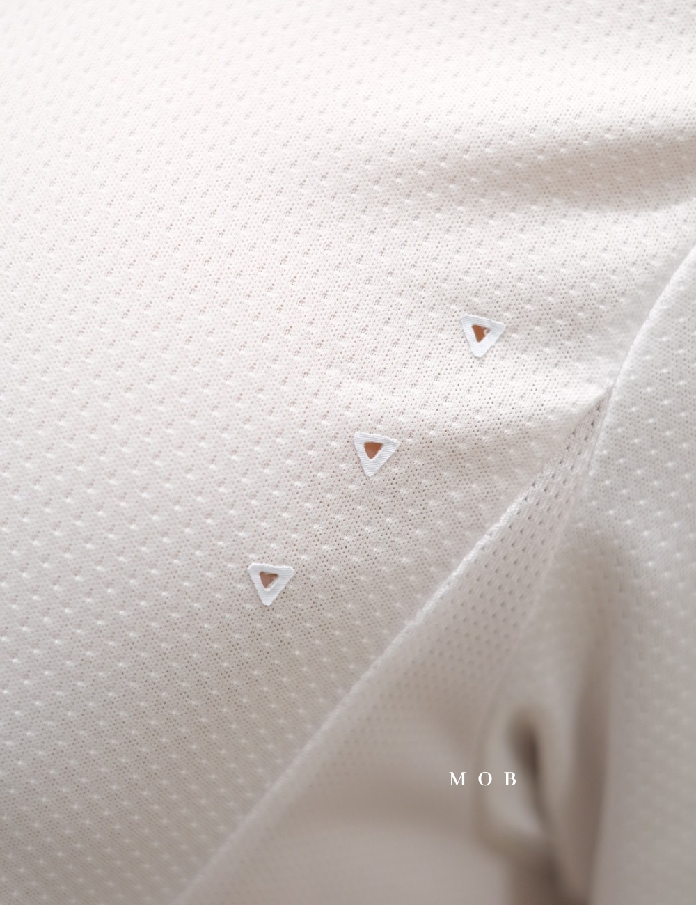 ADDSSST02001F HEAT.RDY Training Tee White