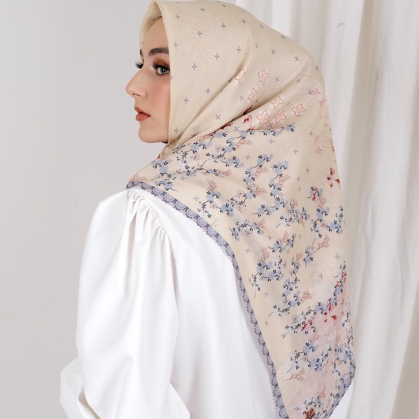 Gardenia Scarf Buttercup