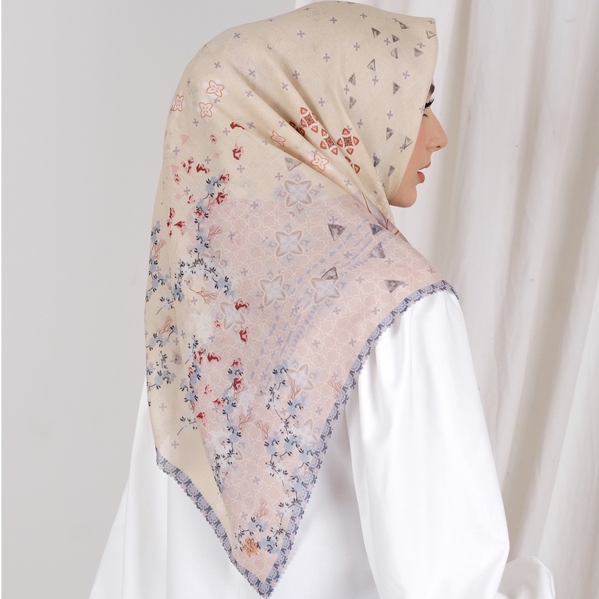 Gardenia Scarf Buttercup