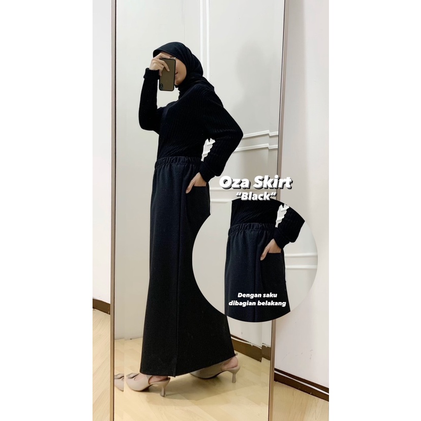 Oza Skirt Black