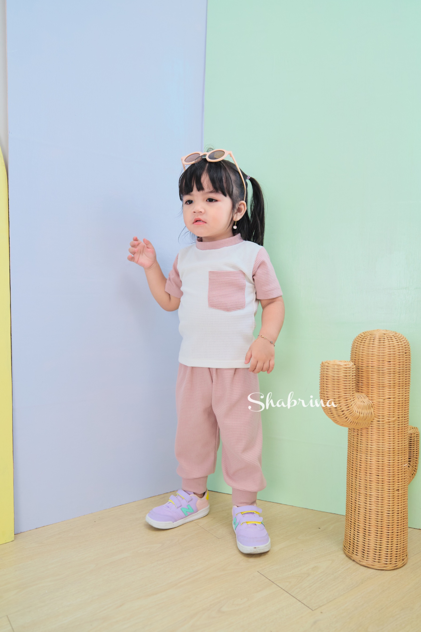 One Set Waffle by Shabrina