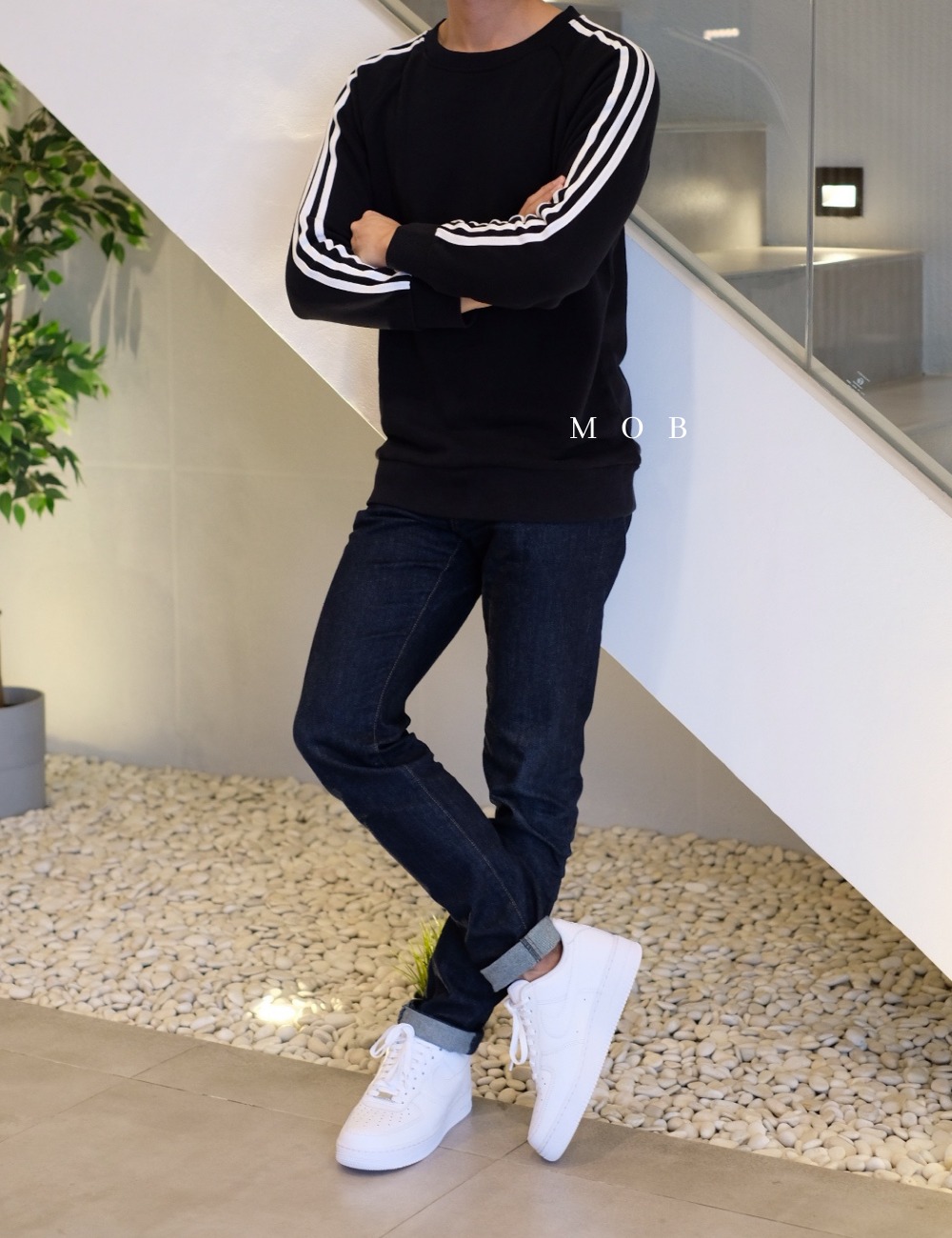 KYSW01002 Classic Coolmax 3 Stripes Sweatshirt Black