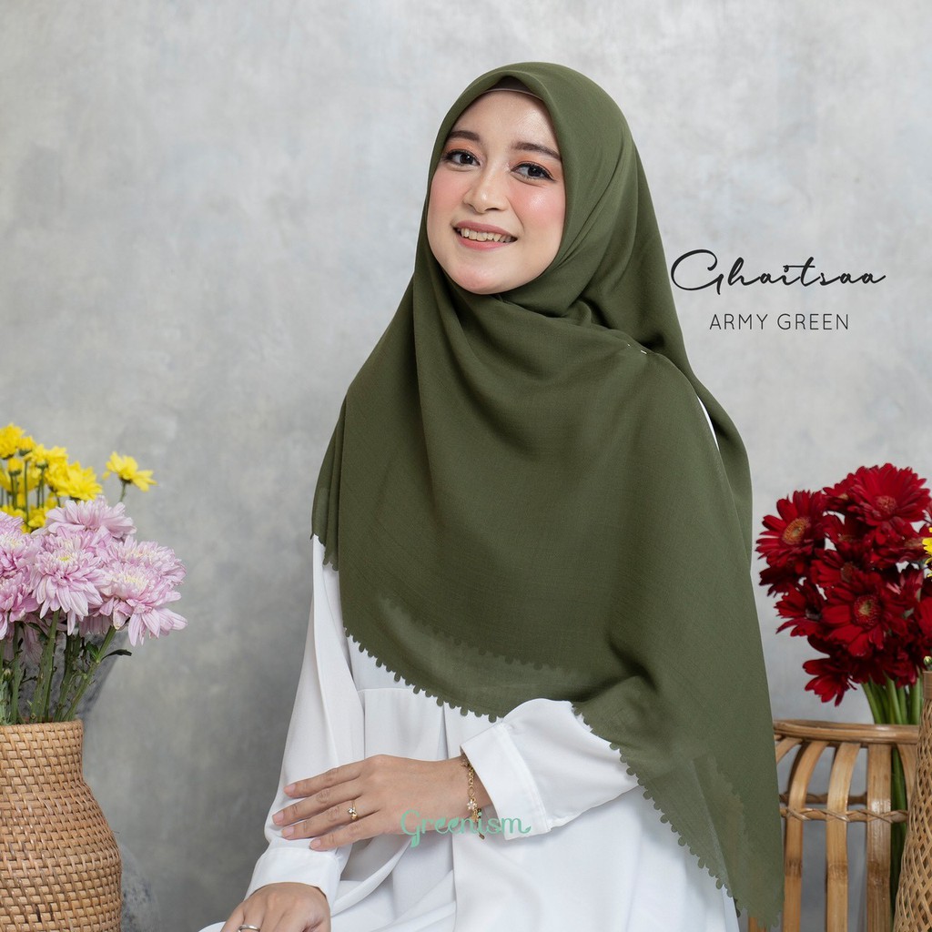 GHAITSAA SCARF