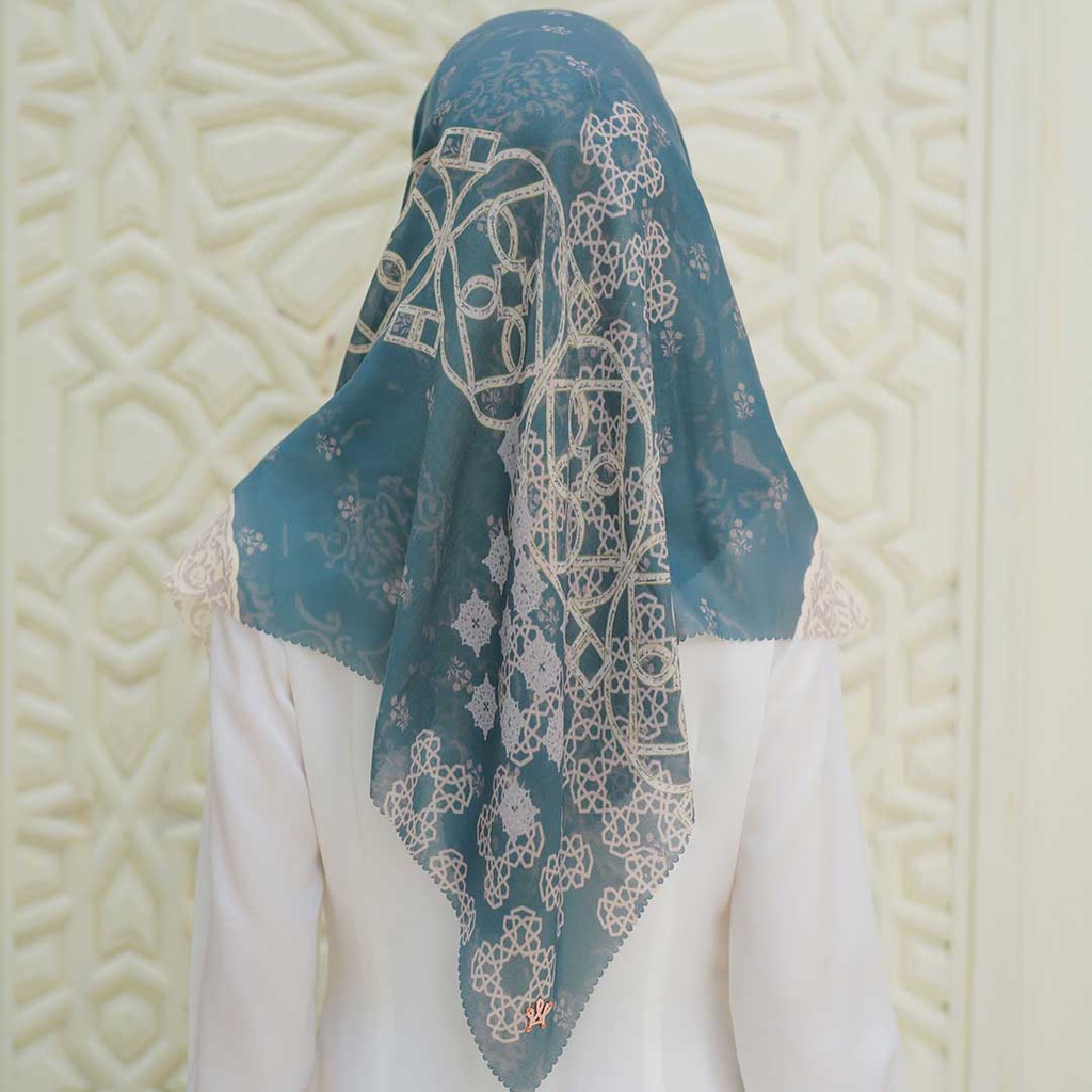 Persian Khatuna Green Scarf
