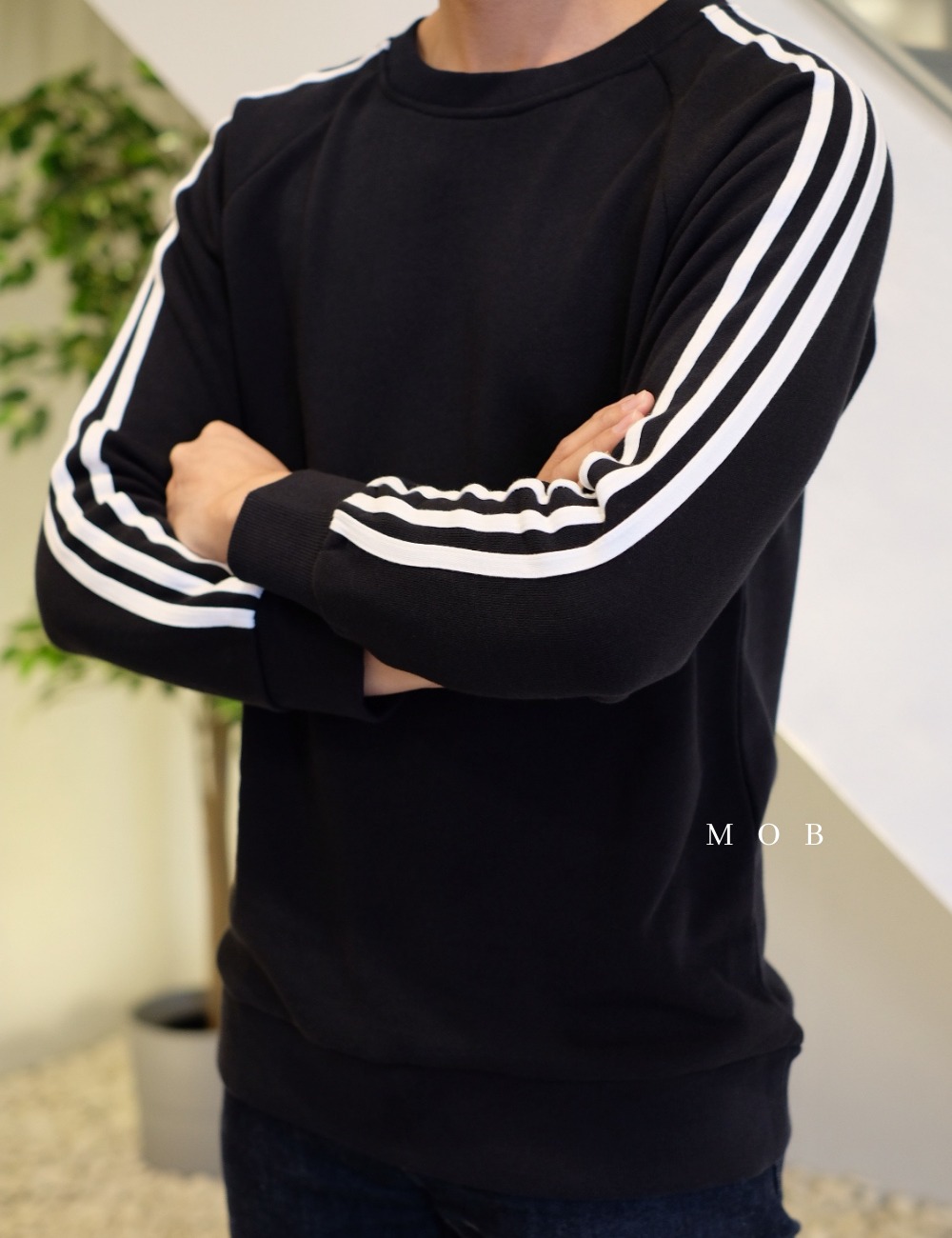 KYSW01002 Classic Coolmax 3 Stripes Sweatshirt Black