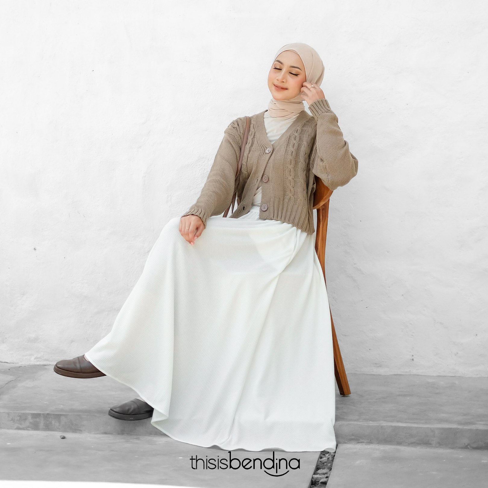 Cirle Skirt Broken White