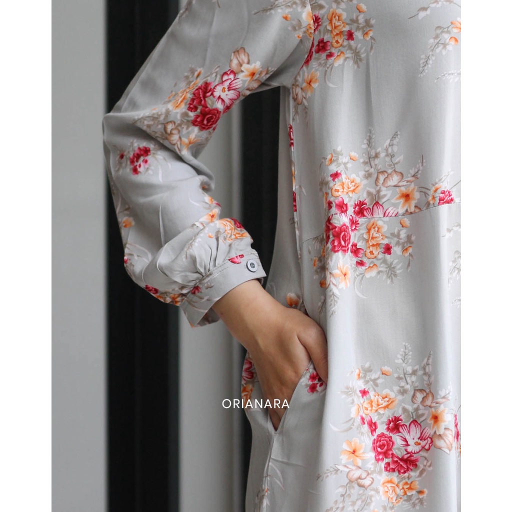 Sophie Tunik Green Tosca