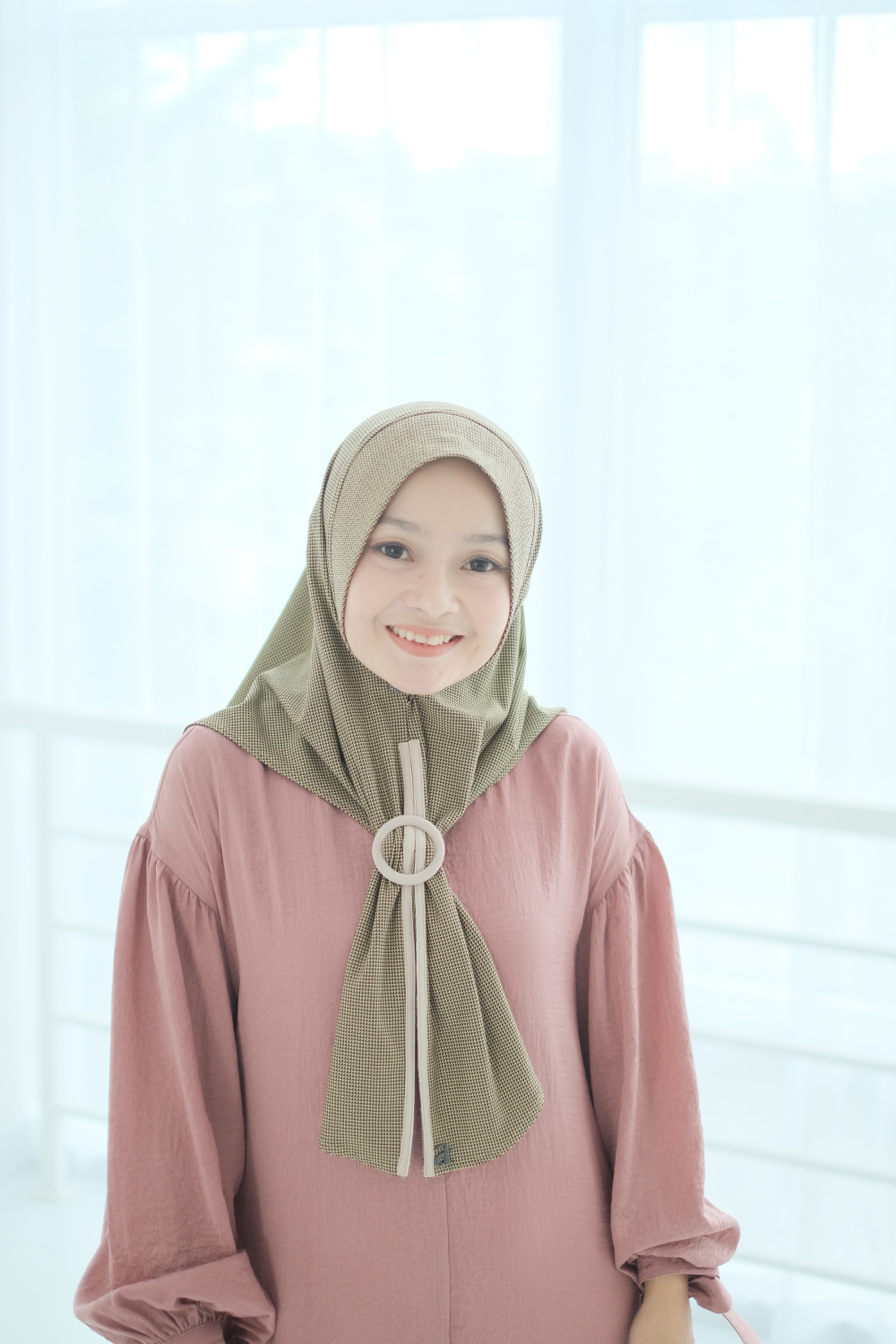 BELLA KHIMAR KNITT