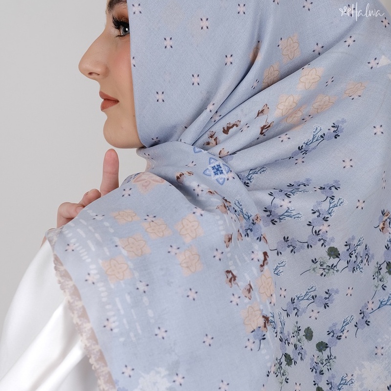 Gardenia Scarf Serenity