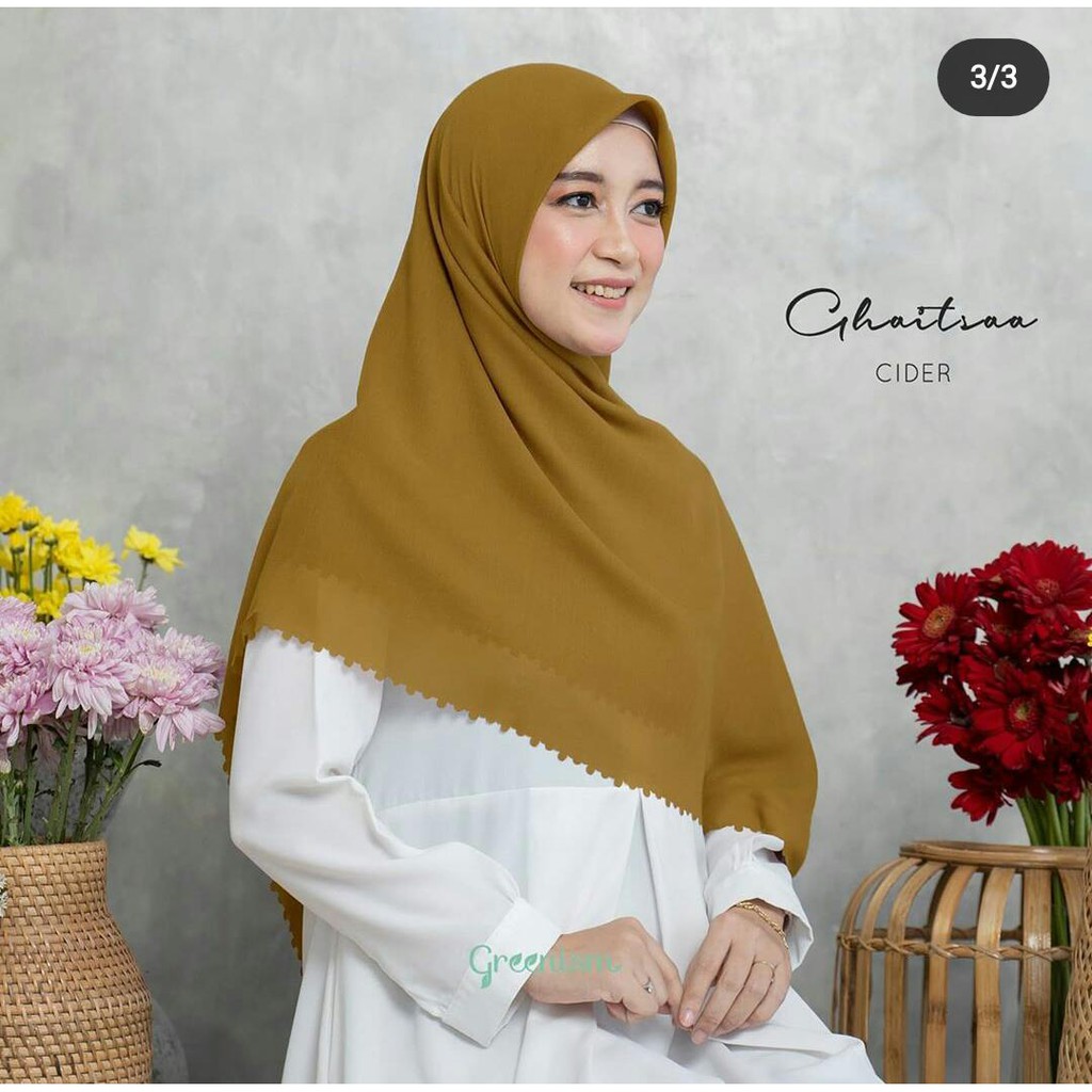 GHAITSAA SCARF