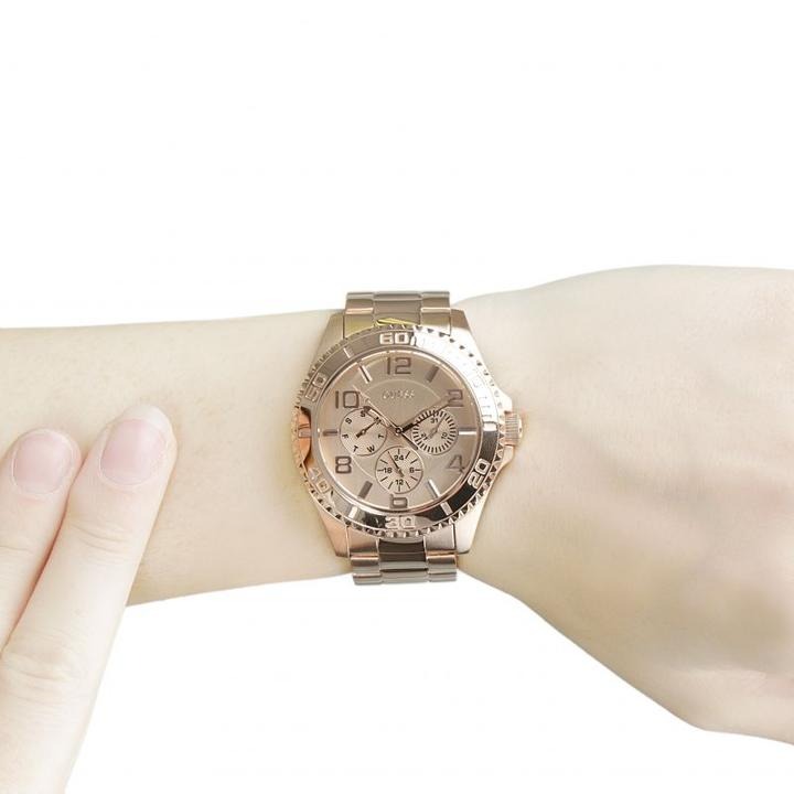 Guess W0231L4