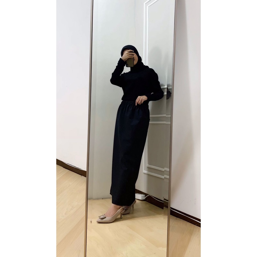 Oza Skirt Black