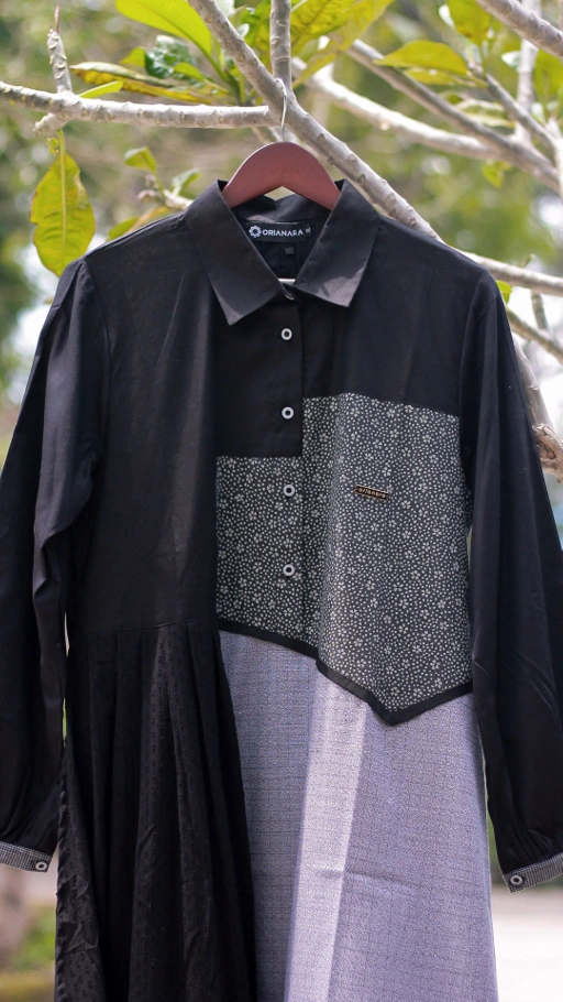 Alma Tunik - Black Bunga Kecil
