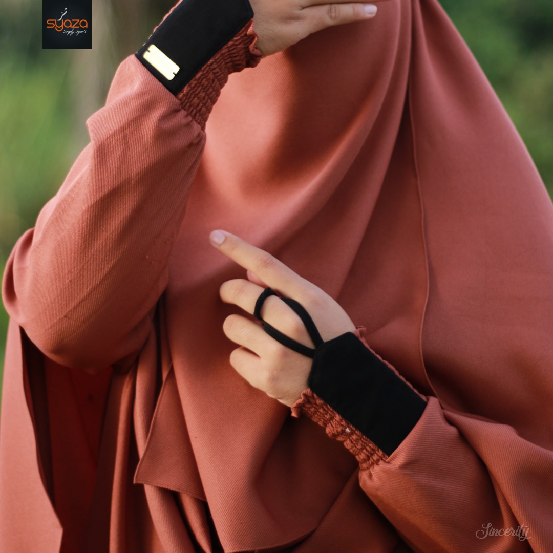 Sincerity Abaya