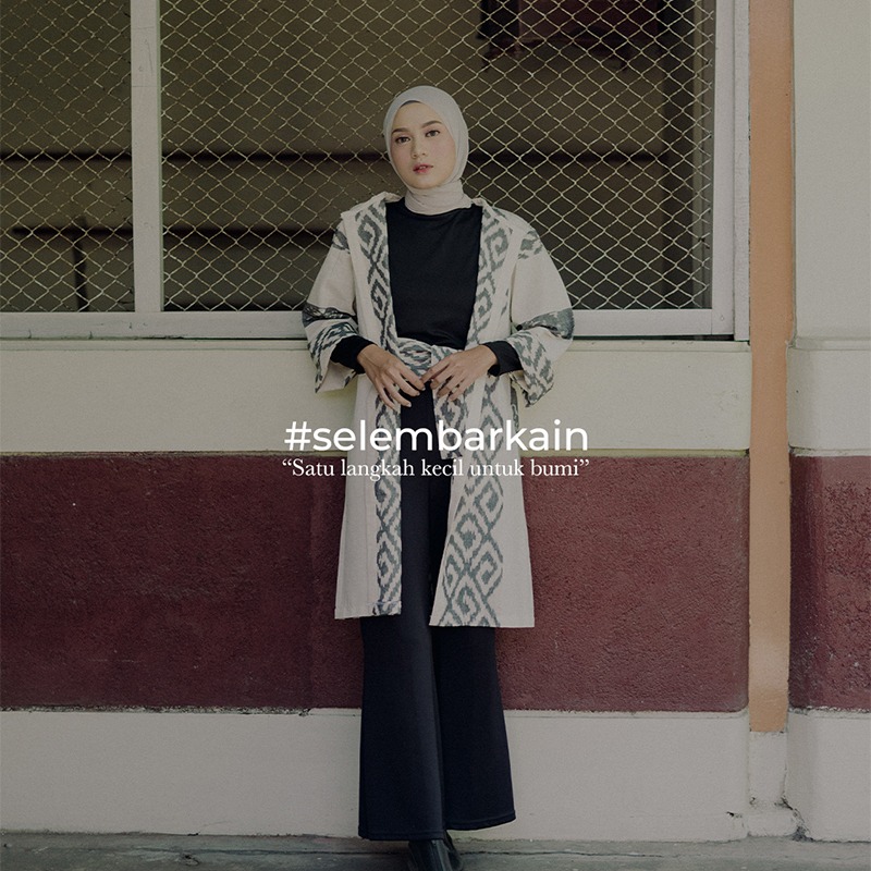 OUTER TENUN COUPLE - BULAN - AKASA SERIES - KAINNESIA