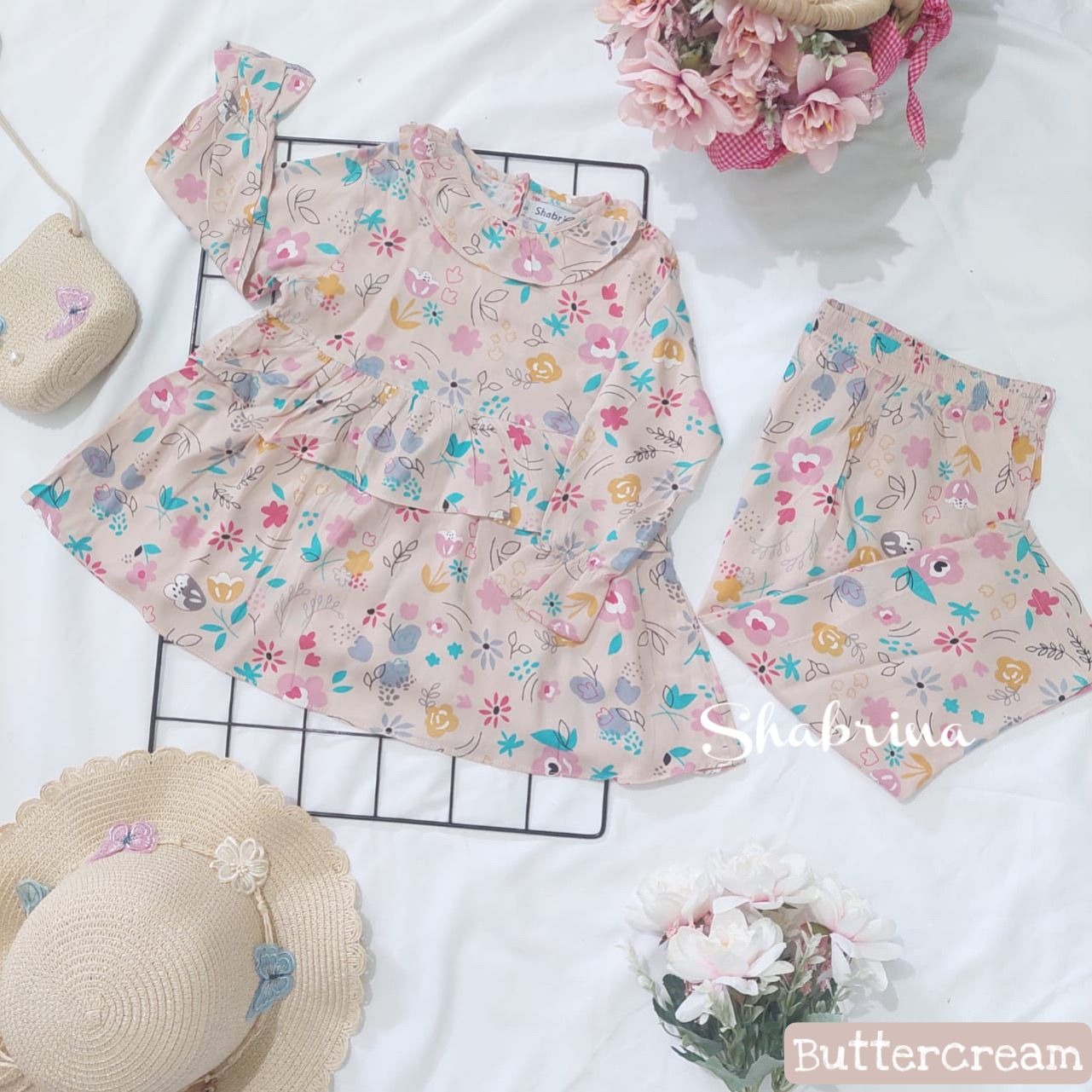 One Set Yugni by Shabrina