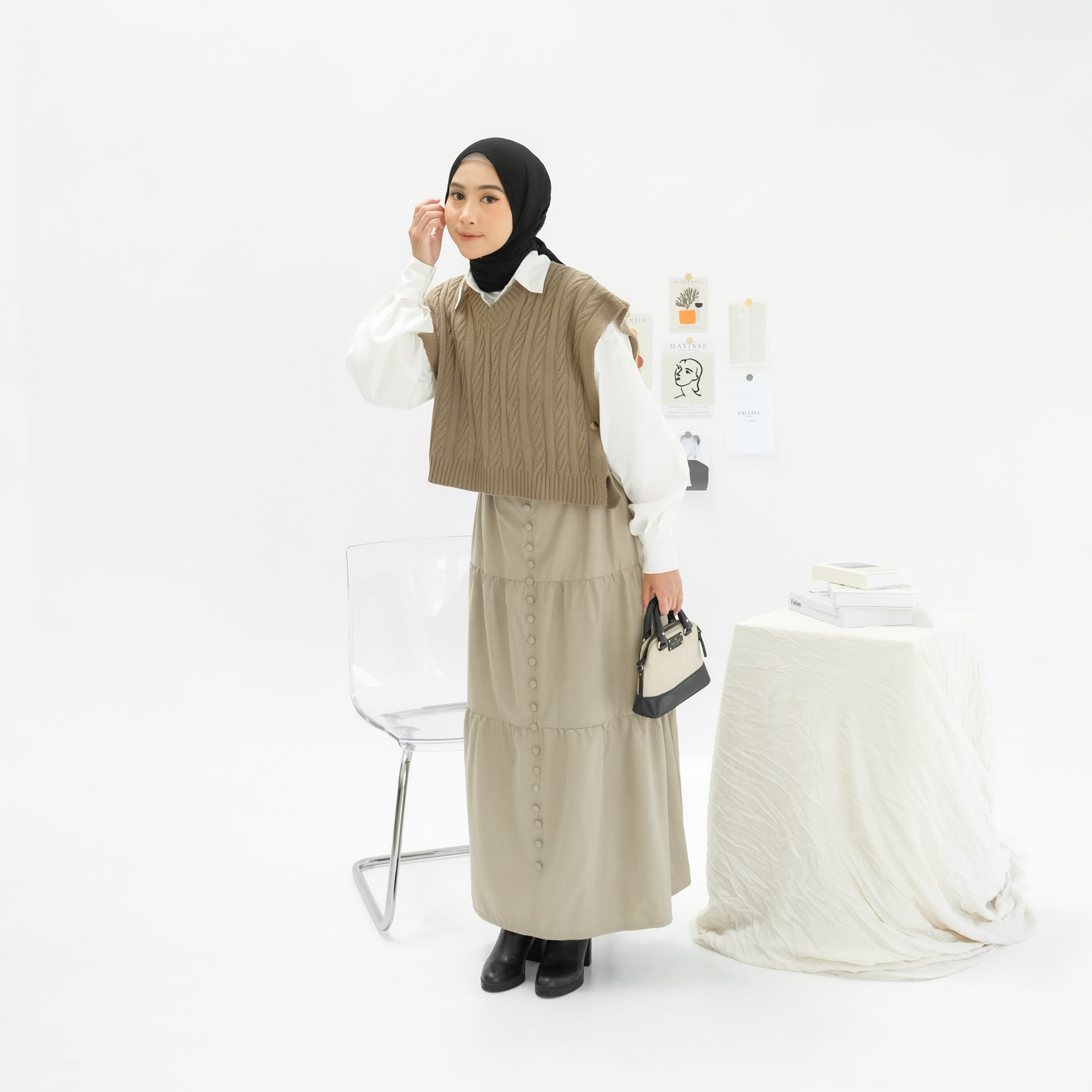 ARUMI SKIRT KHAKI