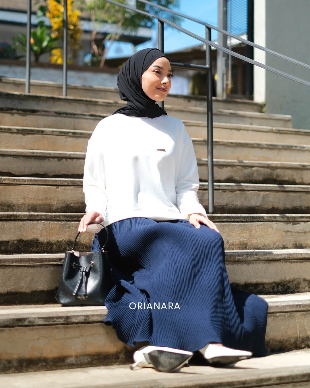 Jidda Pleats Skirt - Navy