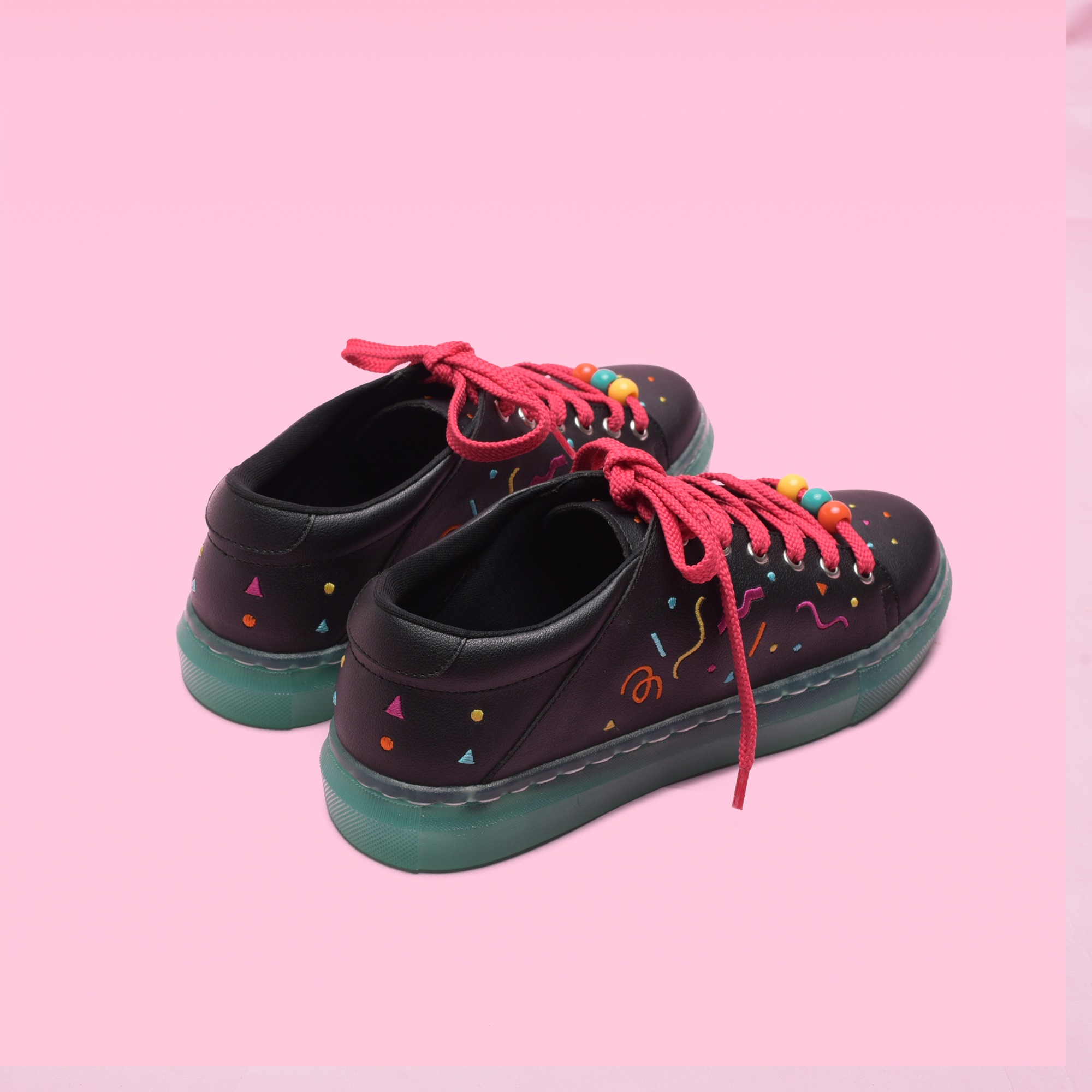 Chiko Black Sneakers