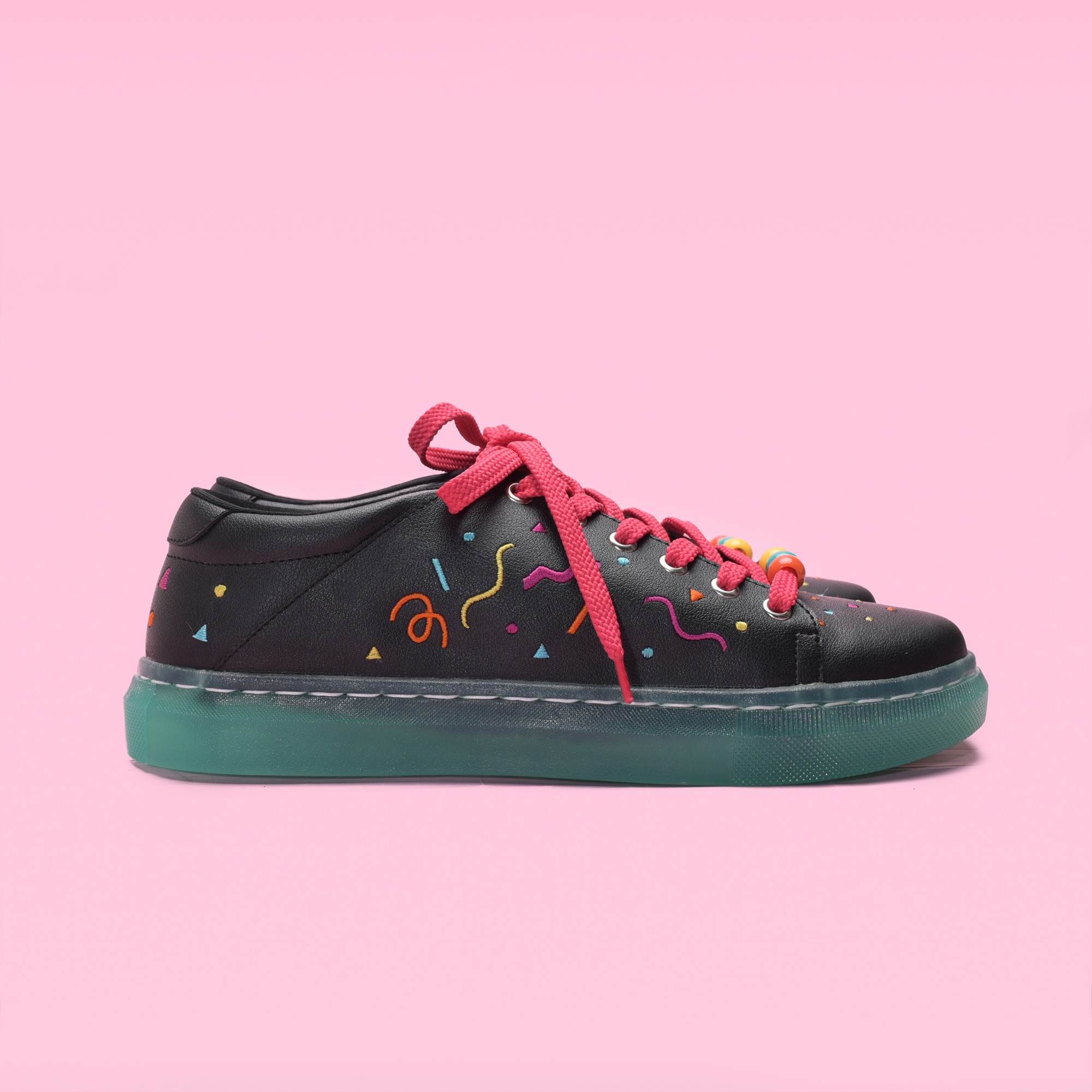 Chiko Black Sneakers
