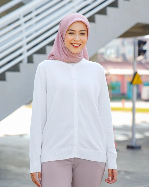 Image of DARYN CARDI - BROKENWHITE