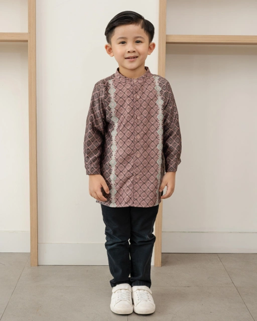 Image of FADHLAN KOKO - ROSSIEBROWN