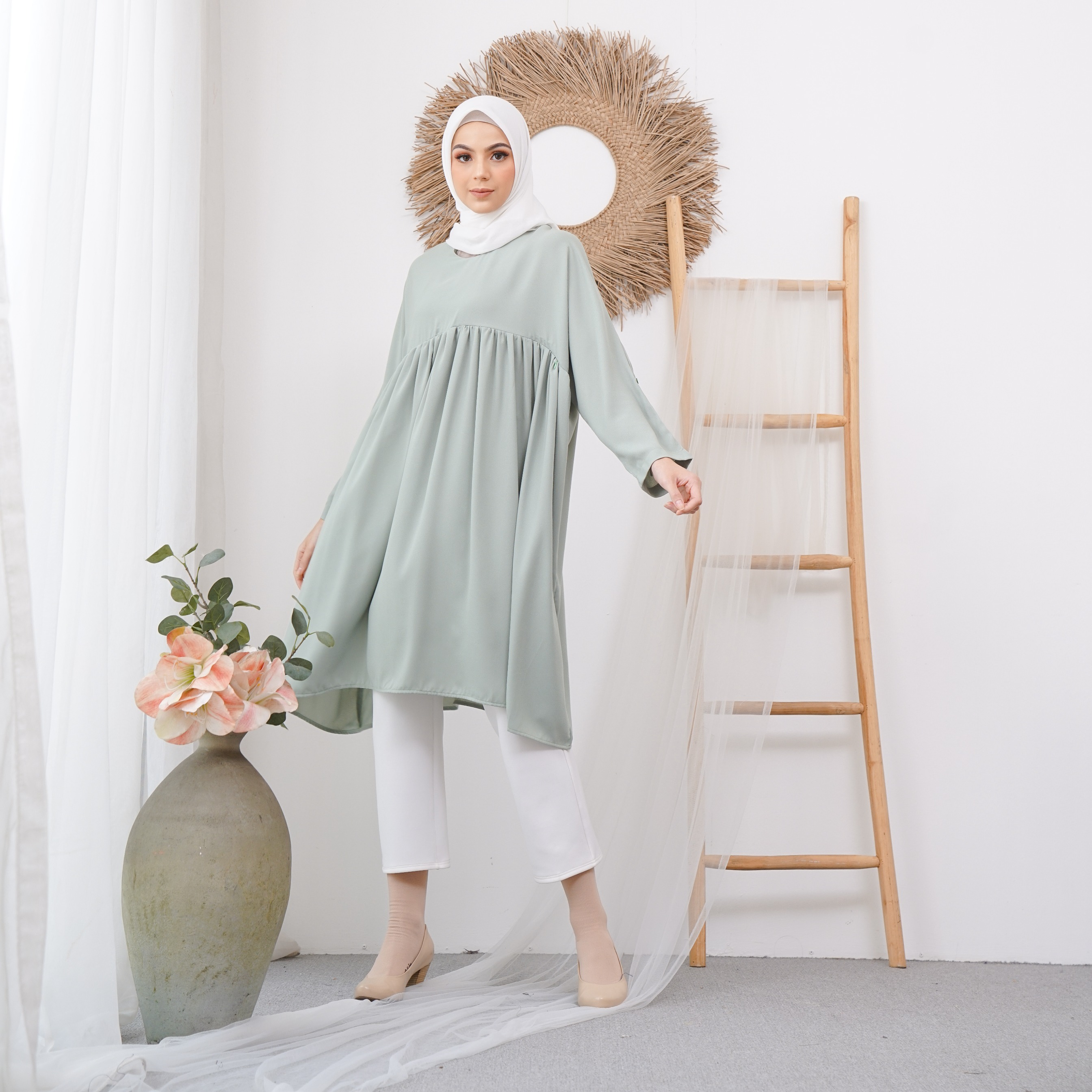 Lethia Light Green - Zanecka