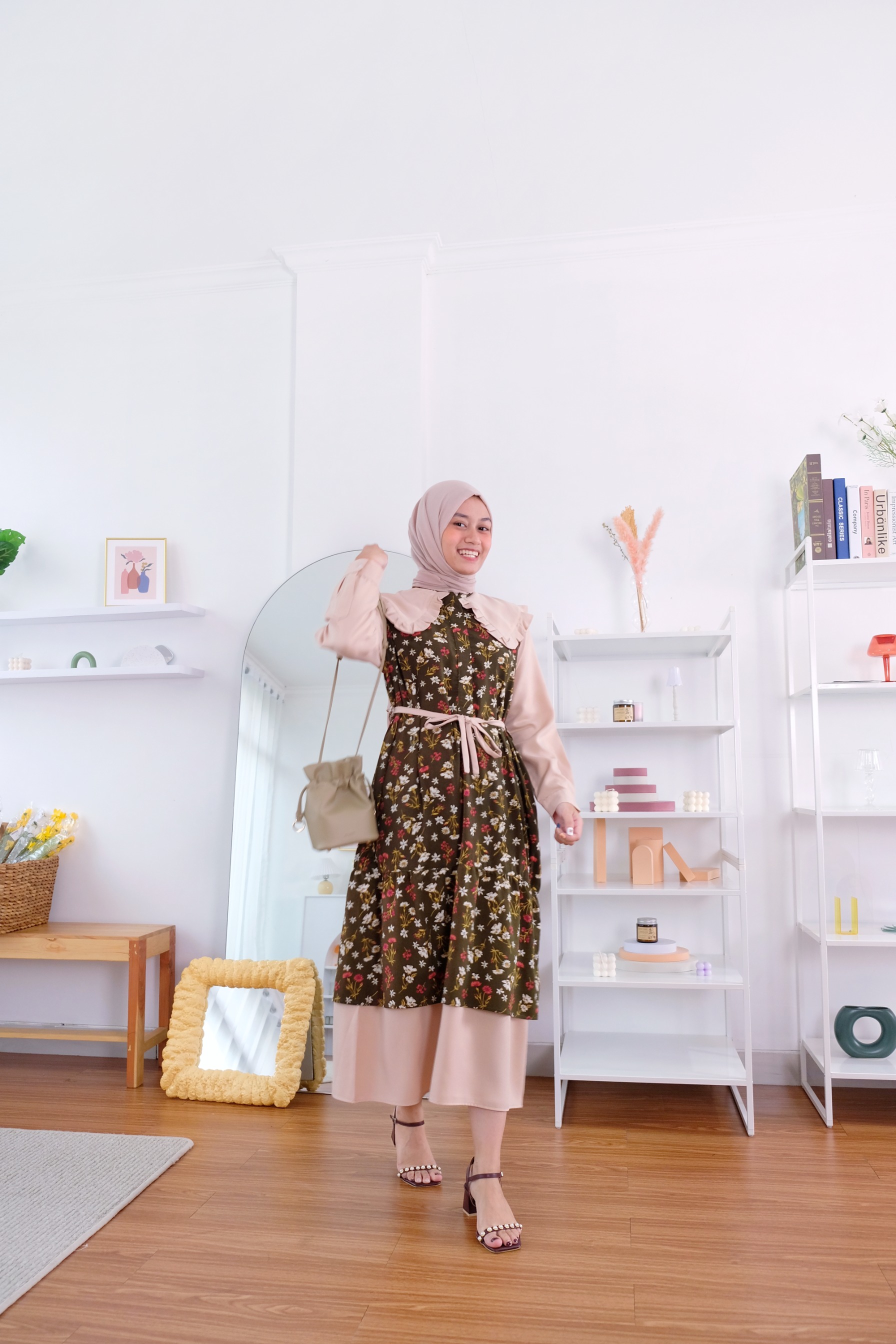 Nunna Nami Dress