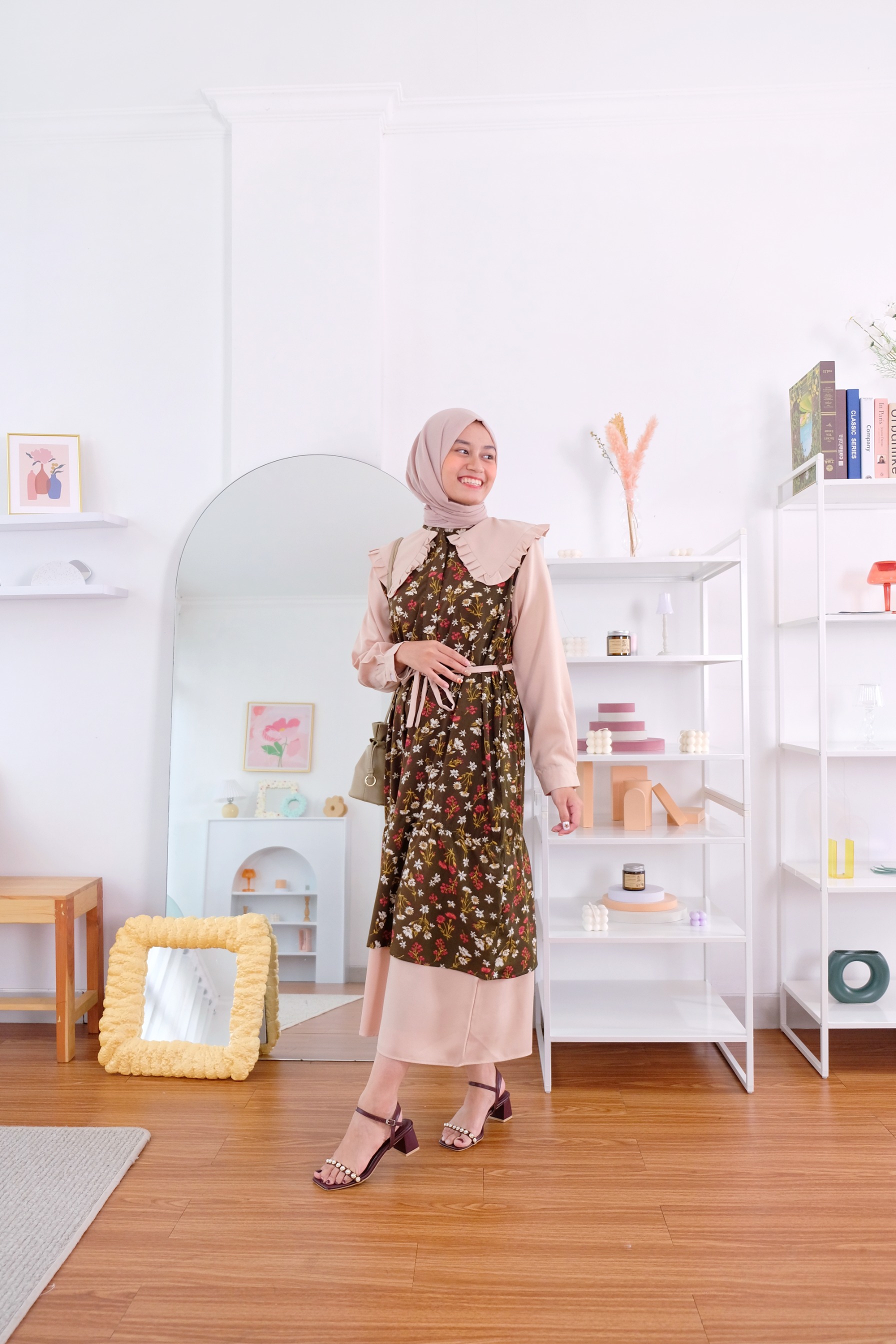 Nunna Nami Dress